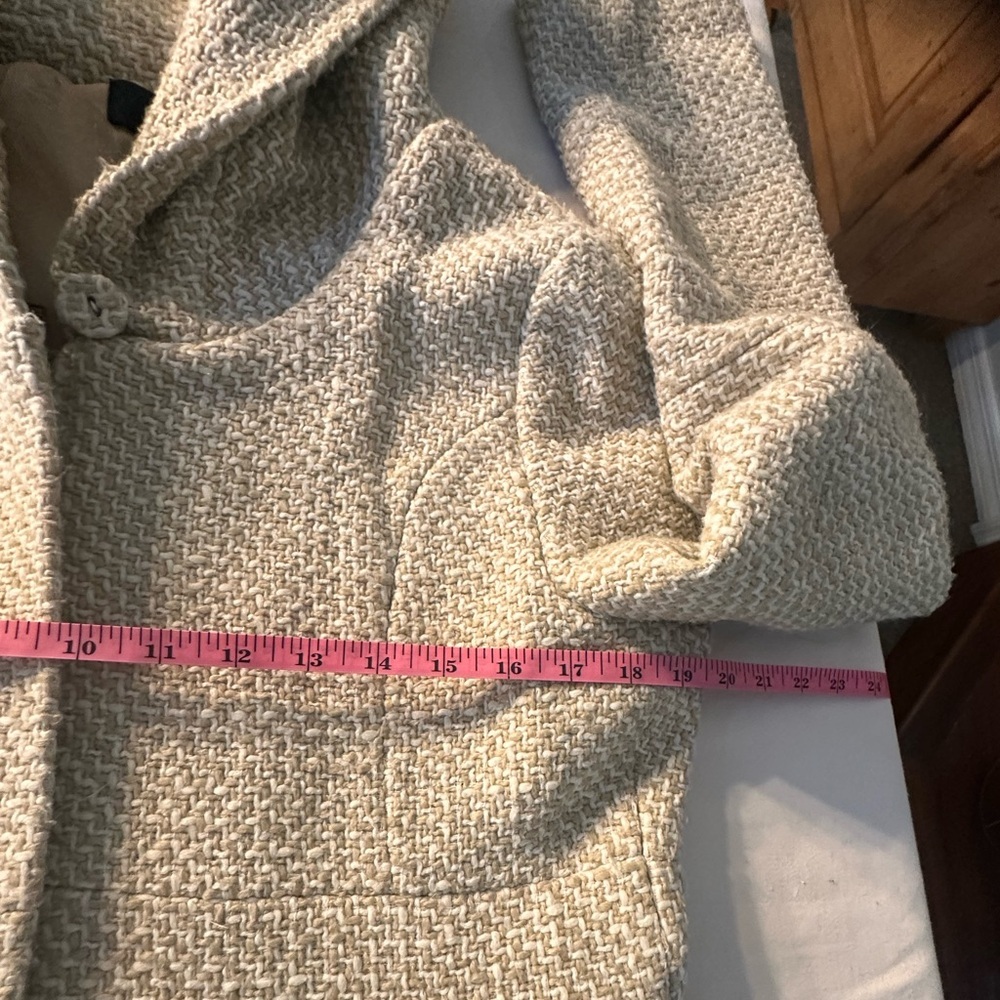 Coffeeshop Brand Tan & Cream Knit Fitted Coat Size Large w/Hood. - Picture 10 of 14
